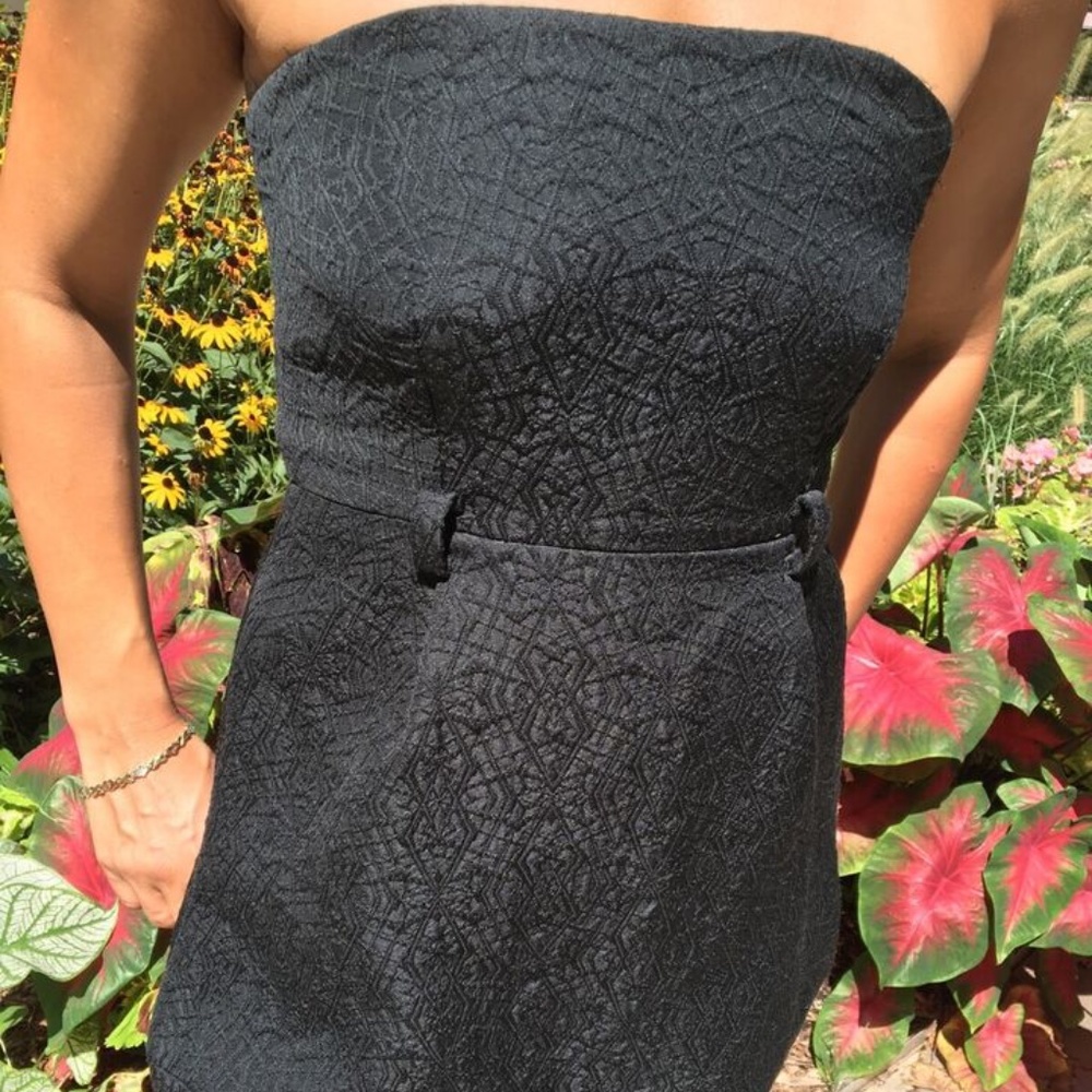 Theory Womens Size 0 Strapless Little Black Mini Dress $295